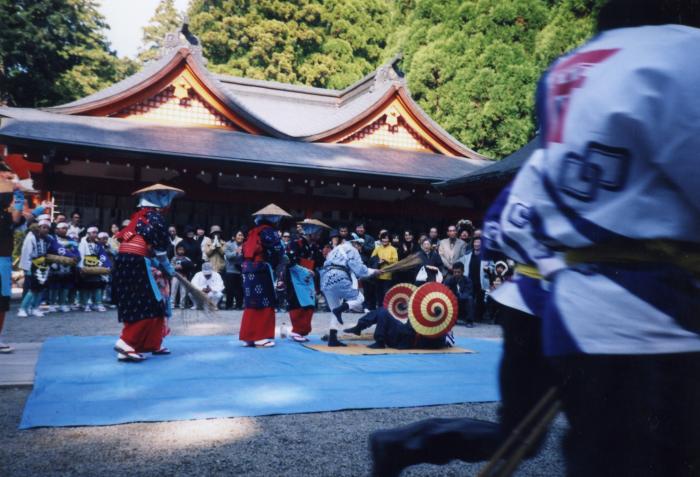 霧島俵踊り