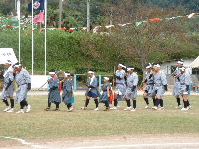 校区合同運動会での踊り1