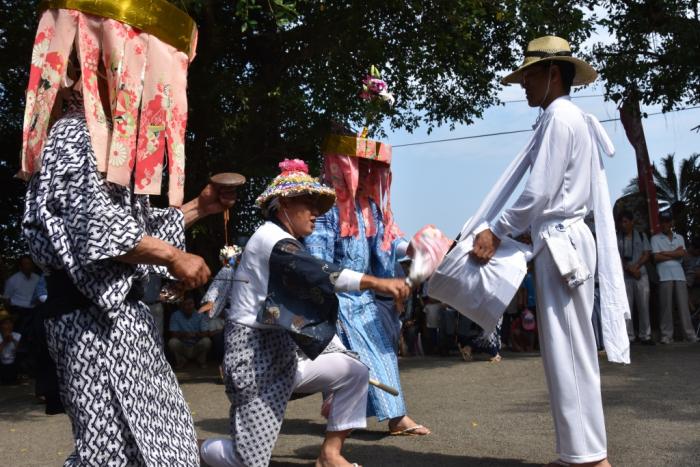 盆踊り