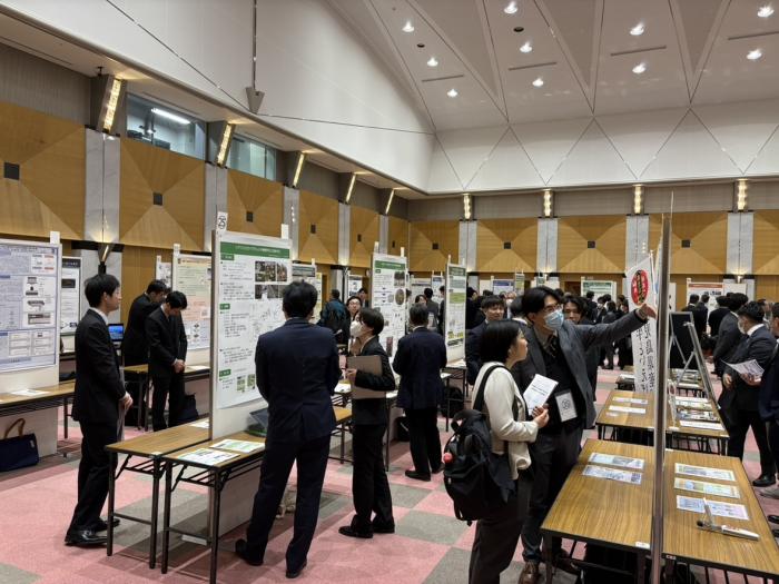 ポスター発表（会場の様子）