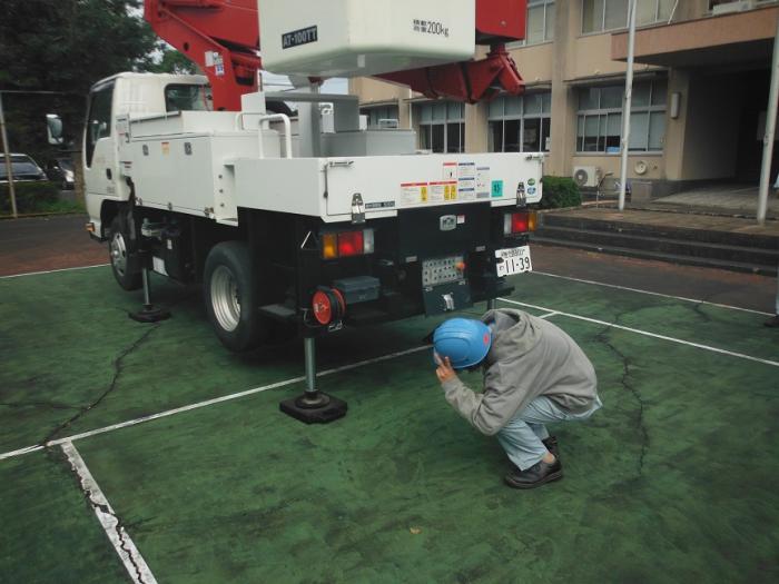 令和6年ガ高所作業車2