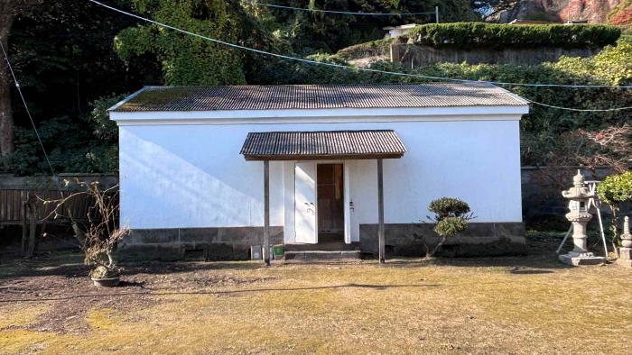 旧島津家天神脇別邸主屋石藏