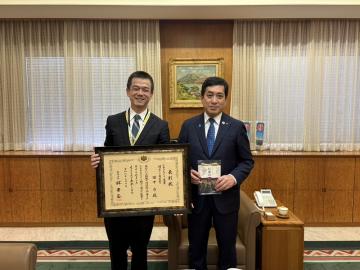 知事写真1