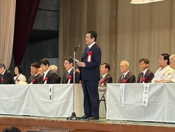 知事あいさつ写真